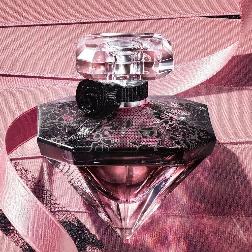 La Nuit Trésor Dentelle de Roses by Lancôme