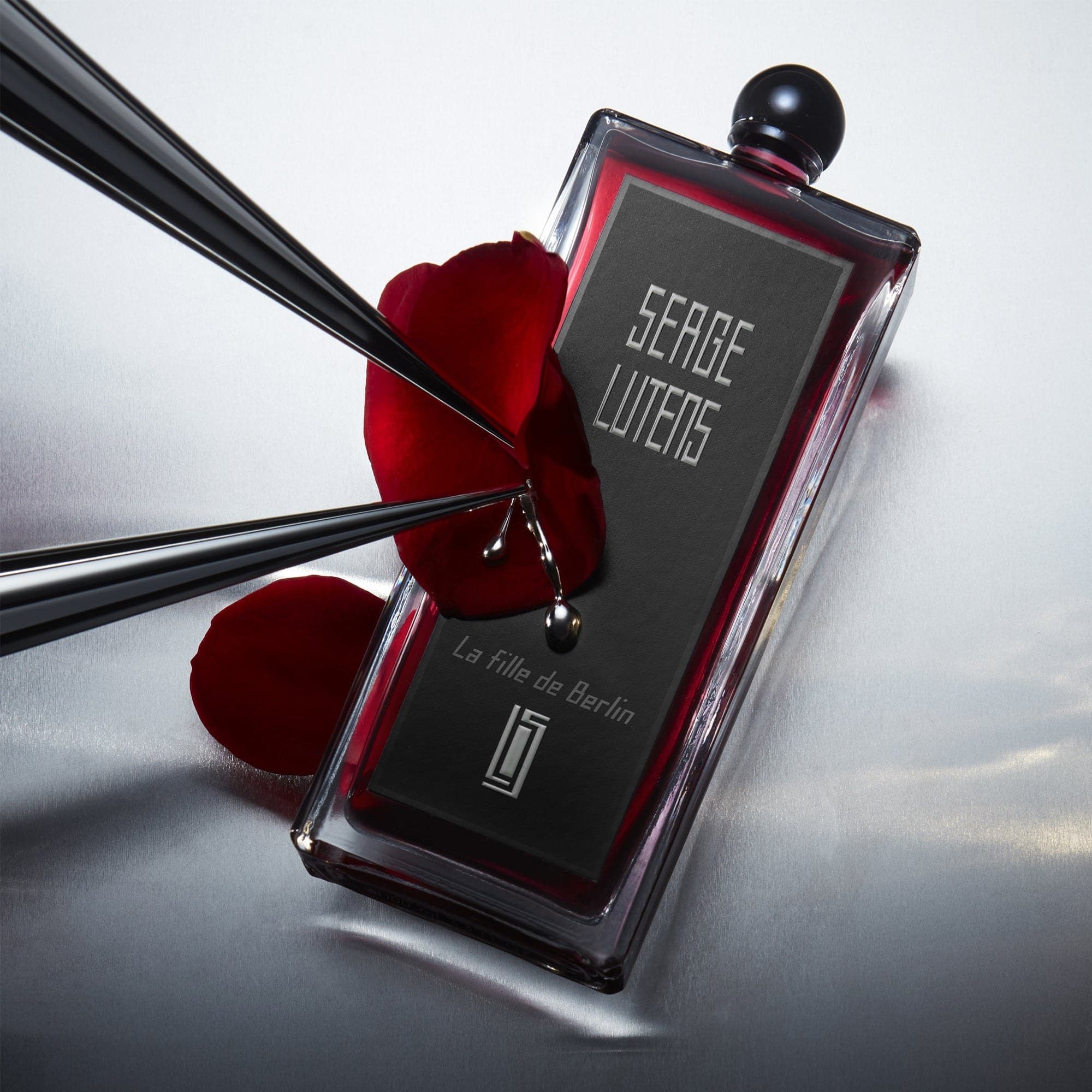 La Fille de Berlin by Serge Lutens