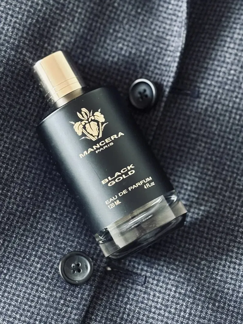 Black Gold by Mancera