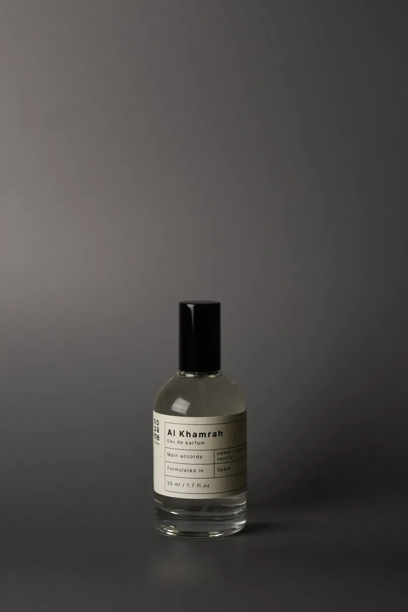 Al Khamrah by No Name Perfume