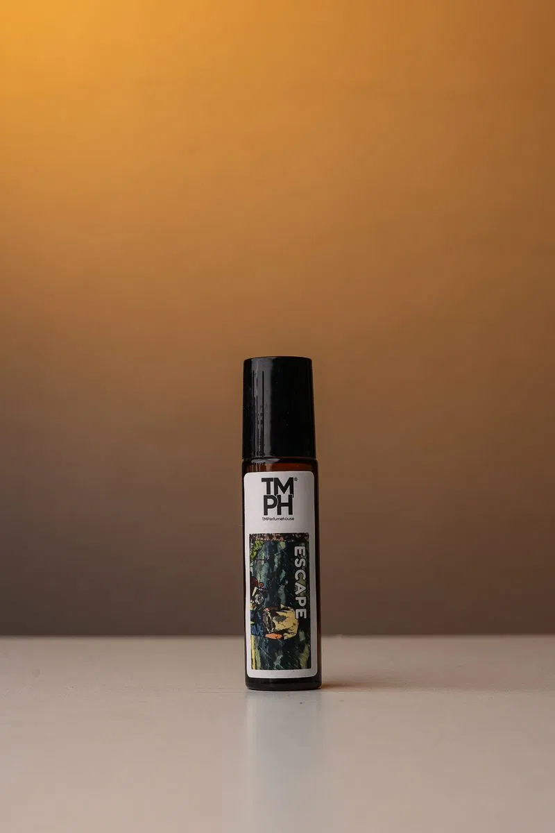 Escapo AT | Luxury Designer Attar – 10+ Hour Long Lasting Pure Oil - Inspired by Escape by Ca*vin Klein by TM Fragrance